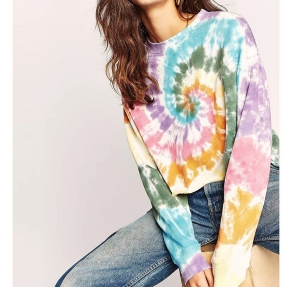 Daydreamer Tie Dye Crop Sweatshirt Rainbow - Picture 3 of 8